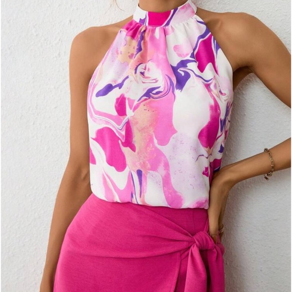 New all over print halter top - Picture 6 of 6